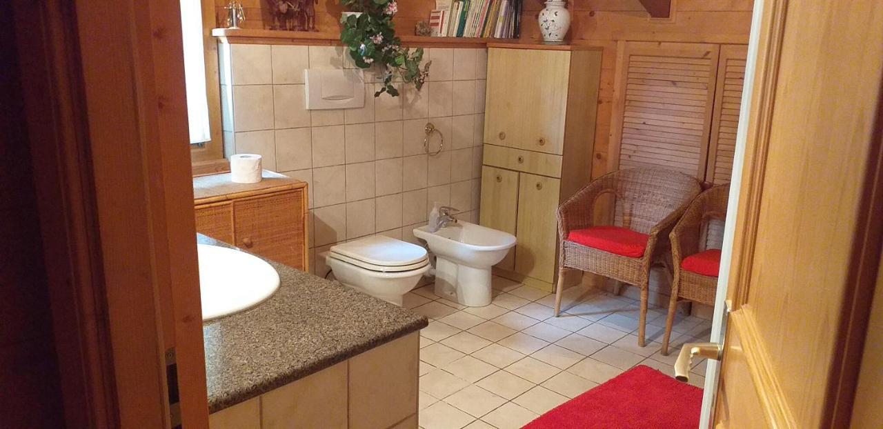 Bed and Breakfast La Ca Fioria Pollone Экстерьер фото