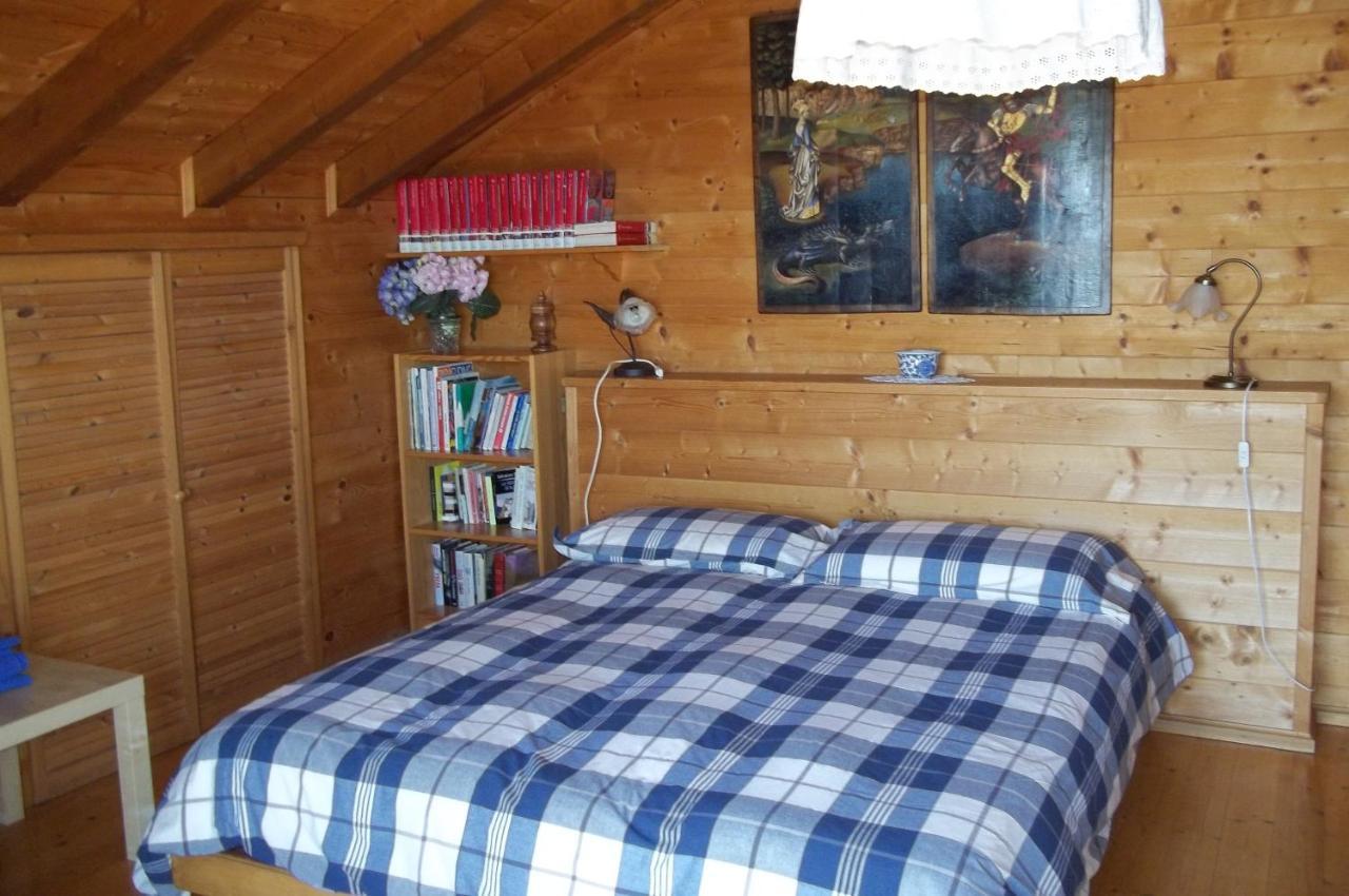 Bed and Breakfast La Ca Fioria Pollone Экстерьер фото