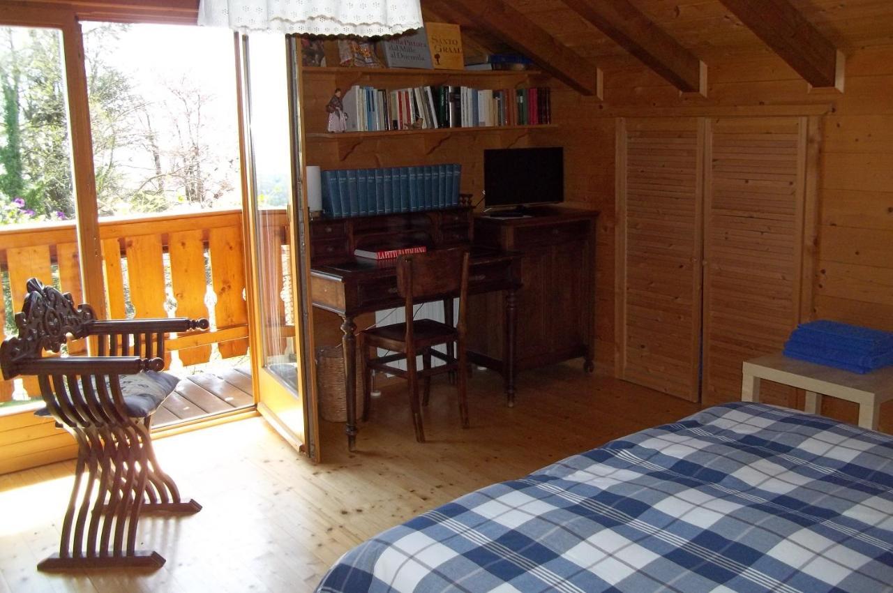 Bed and Breakfast La Ca Fioria Pollone Экстерьер фото